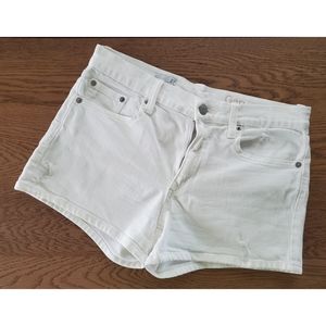 GAP shorts